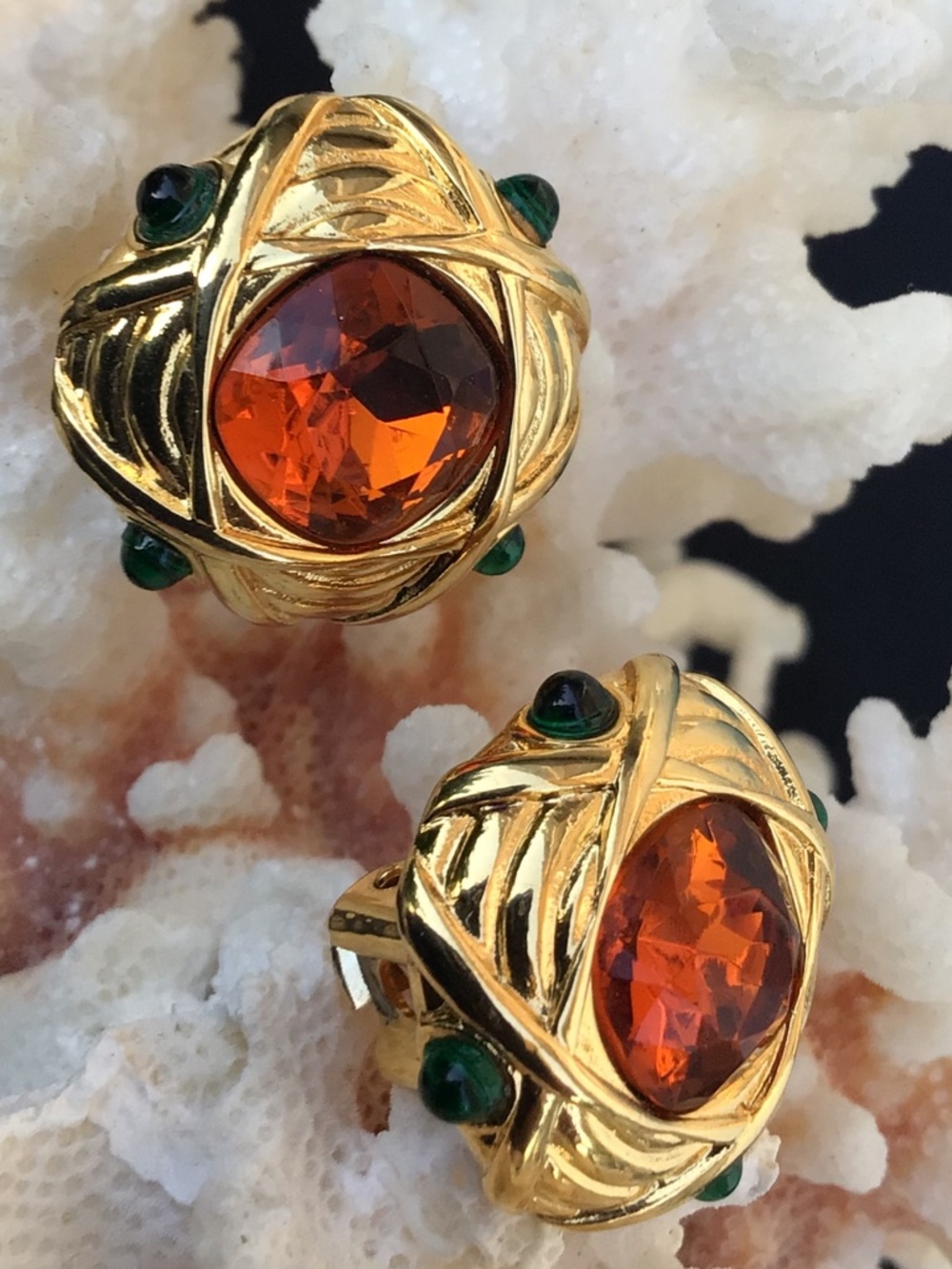 Vintage Nolan Miller Faux Topaz and Green Accents Button Clip On Earrings - Picture 4 of 16